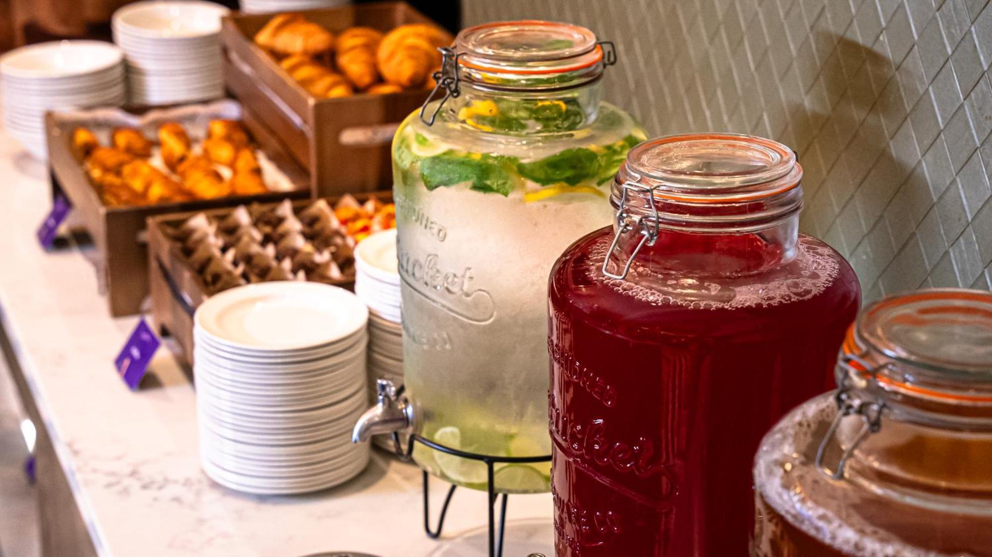Sandymount Hotel Дъблин Екстериор снимка