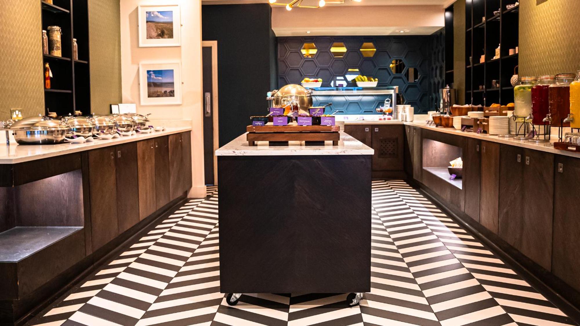 Sandymount Hotel Дъблин Екстериор снимка