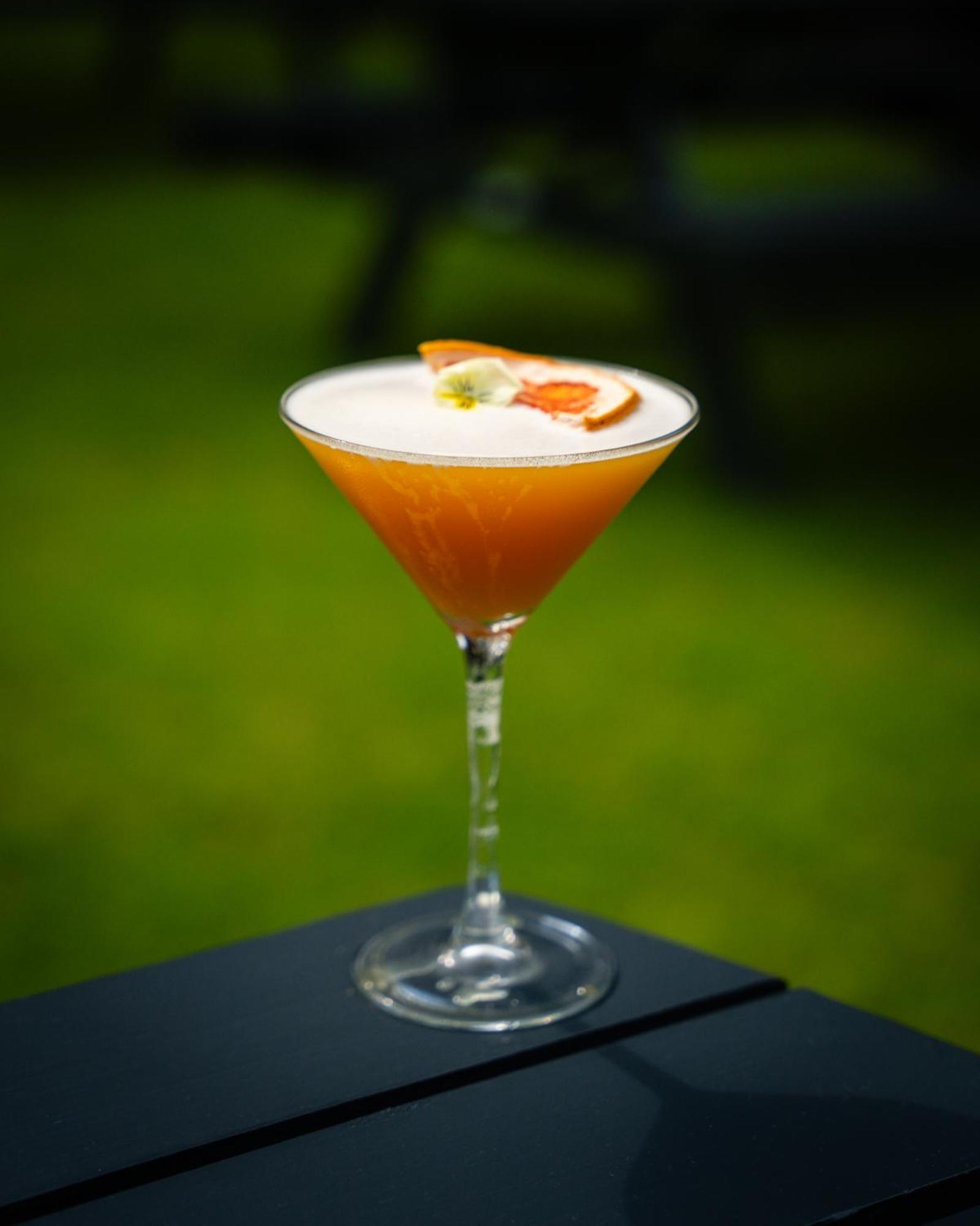 Sandymount Hotel Дъблин Екстериор снимка
